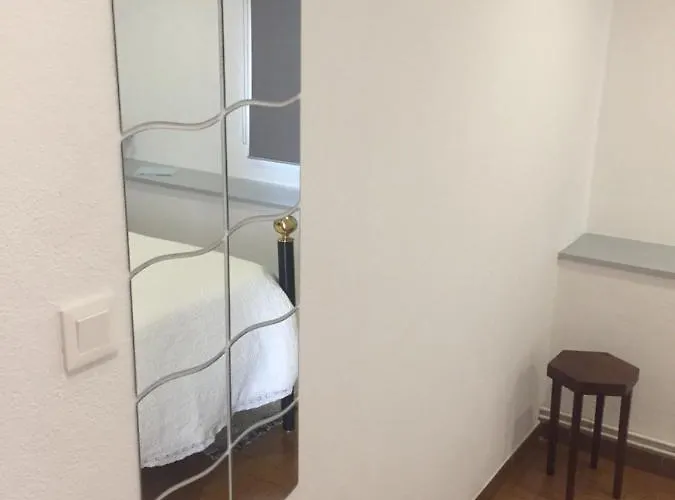 Casa Porta De Santiago * Pinhel