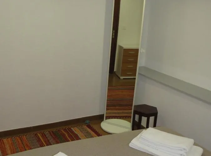 Casa Porta De Santiago פיניאל