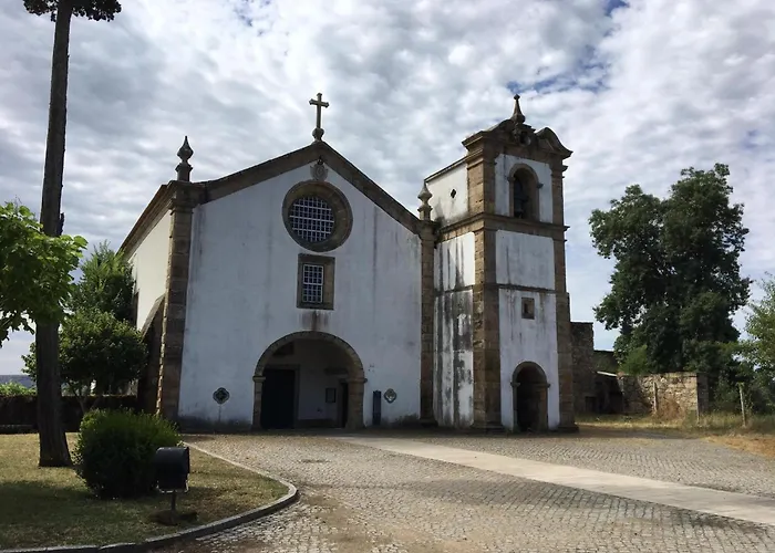 Casa Porta De Santiago * Pinhel